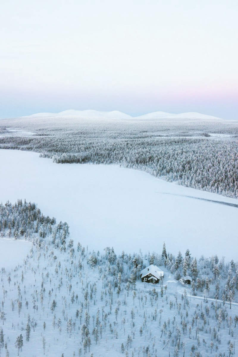 Wall Poster - Alpine Lake in Lapland