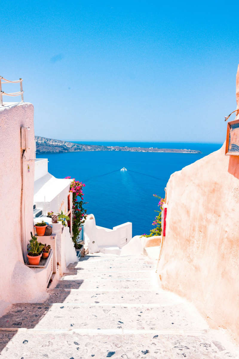 Wall Poster - Canal in Santorini