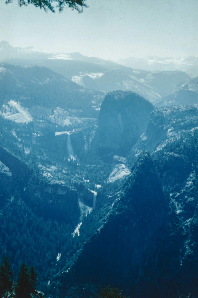 Wall Poster - City Skyline in Yosemite