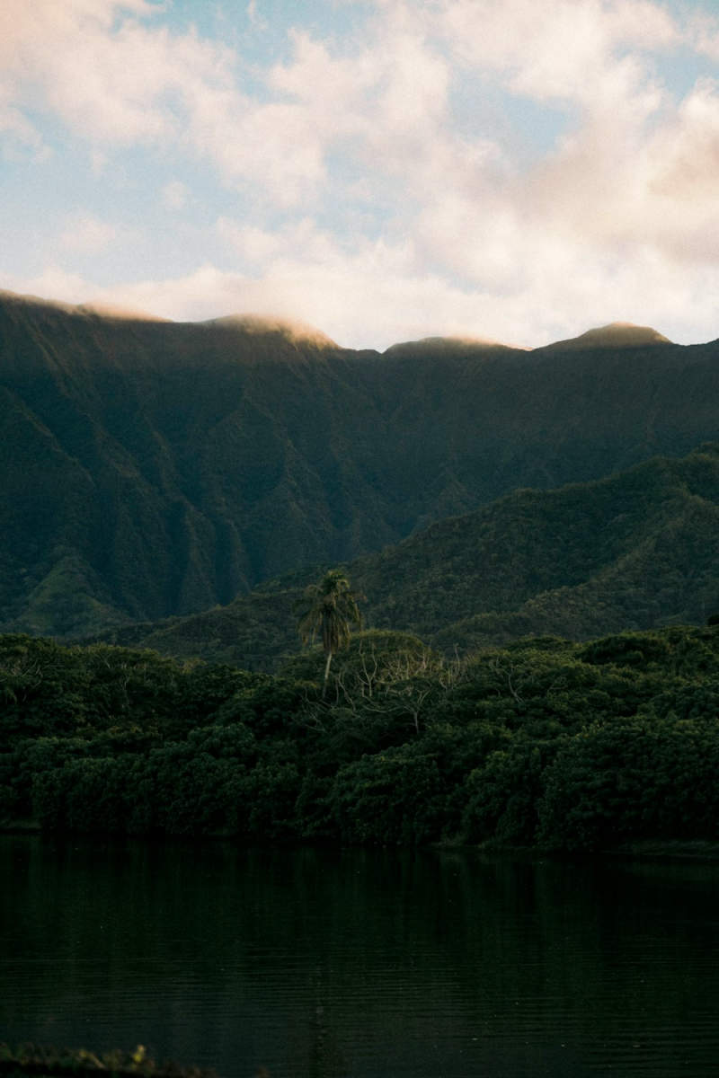 Wall Poster - Frozen Lake in Hawaii