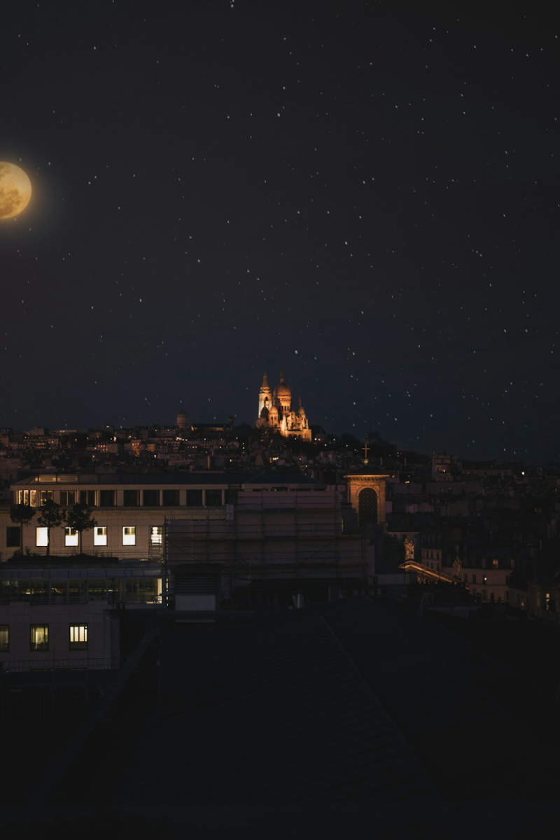 Wall Poster - Full Moon in Paris