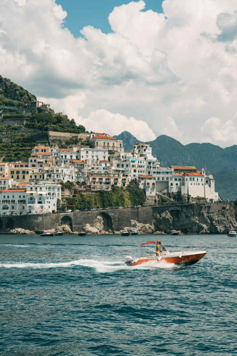 Wall Poster - Geyser in the Amalfi Coast