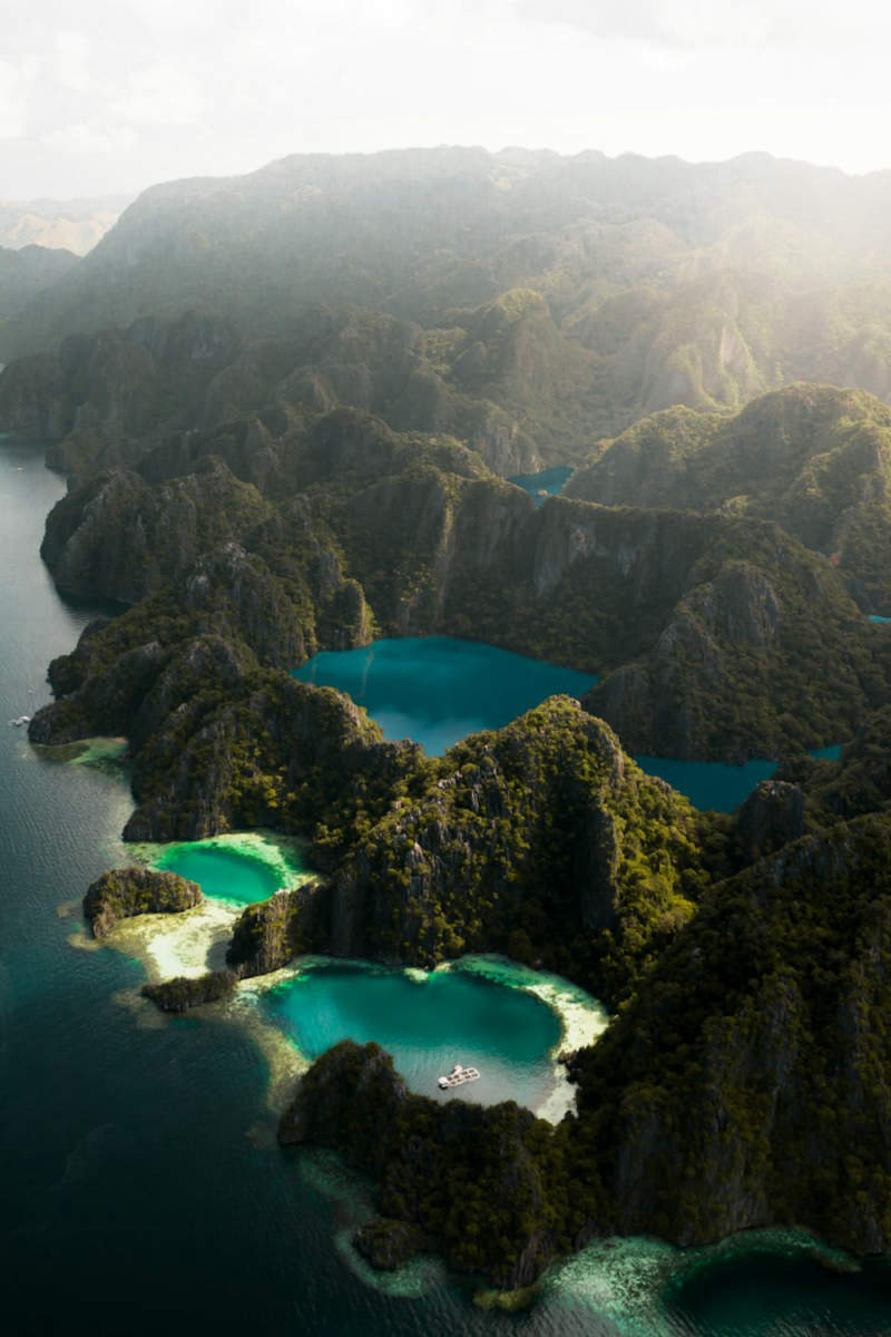 Wall Poster - Glacier in the Philippines