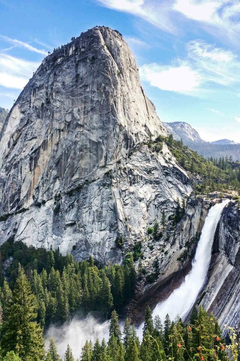 Wall Poster - Island in Yosemite